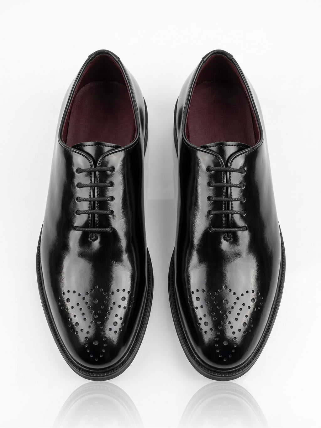 Chaussures de Ville Noires à Bout Fleuri