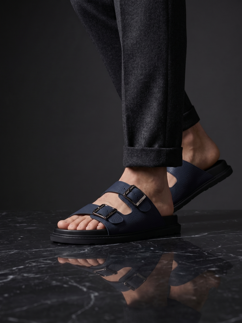 Sandales Doubles Sangles en Cuir Navy Grainé
